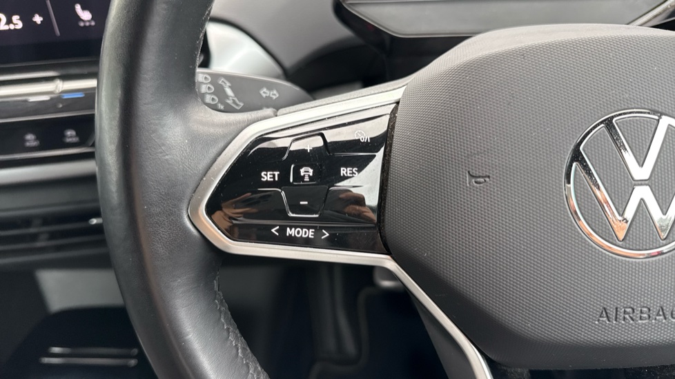 Volkswagen ID.5 128kW Style Pro 77kWh 5dr Auto Electric Coupe - Image 17