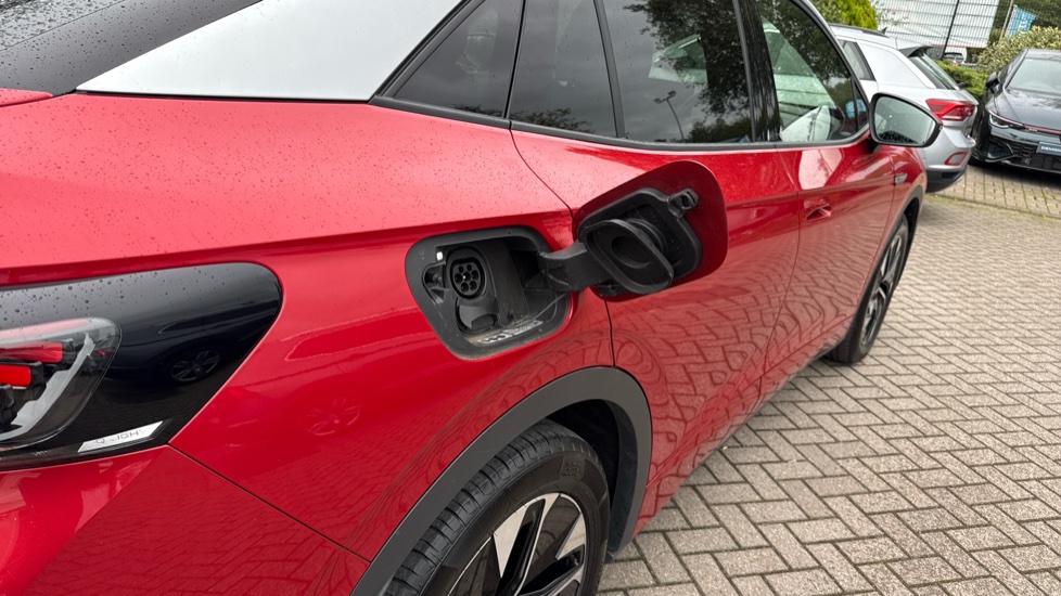 Volkswagen ID.5 128kW Style Pro 77kWh 5dr Auto Electric Coupe - Image 37