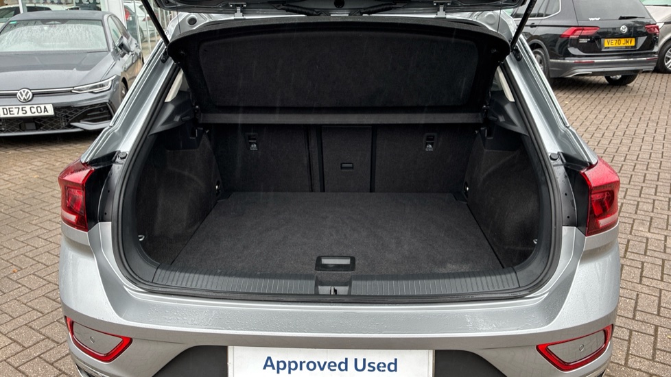 Volkswagen T-Roc 1.5 TSI Style 5dr Petrol Hatchback - Image 20