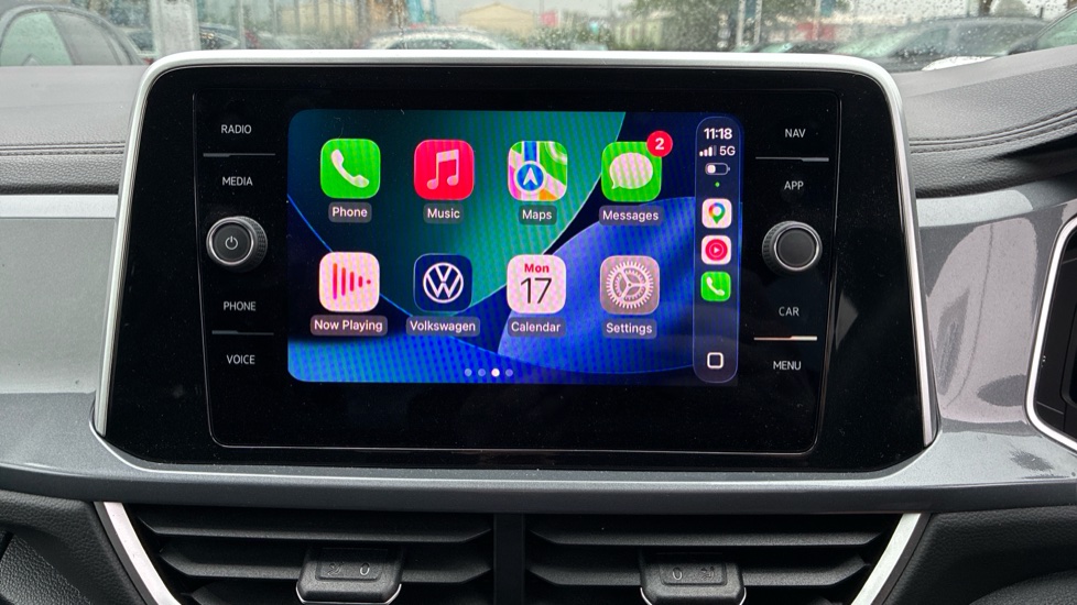 Volkswagen T-Roc 1.5 TSI Style 5dr Petrol Hatchback - Image 34