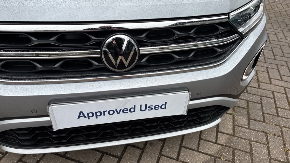 Volkswagen T-Roc 1.5 TSI Style 5dr Petrol Hatchback - Image 41