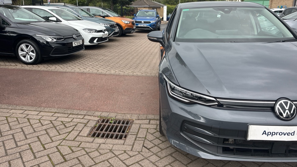 Volkswagen Golf 1.5 TSI 204 Match eHybrid 5dr DSG Hatchback - Image 41
