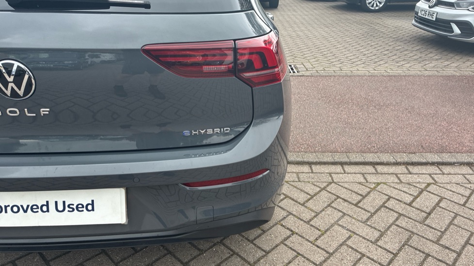 Volkswagen Golf 1.5 TSI 204 Match eHybrid 5dr DSG Hatchback - Image 44