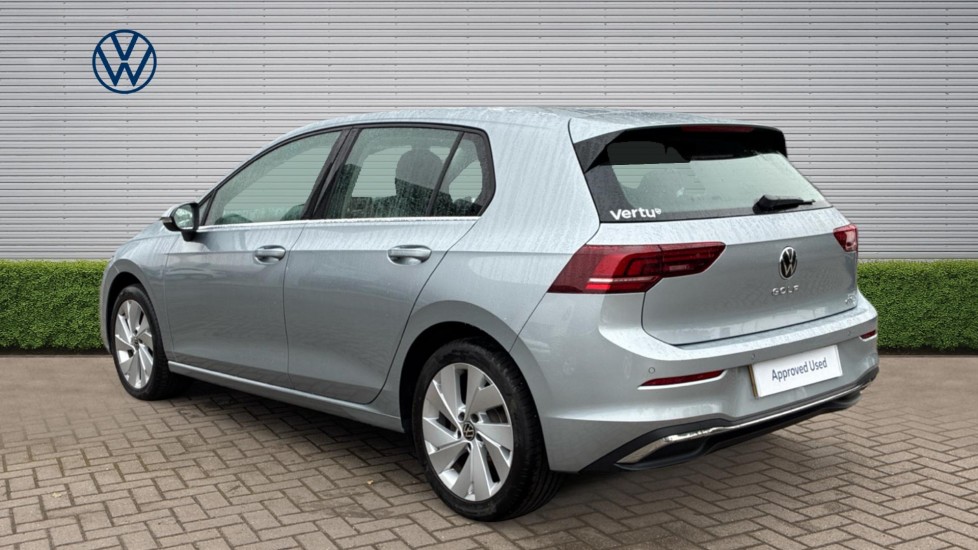 Volkswagen Golf 1.5 eTSI 150 Style 5dr DSG Petrol Hatchback - Image 3
