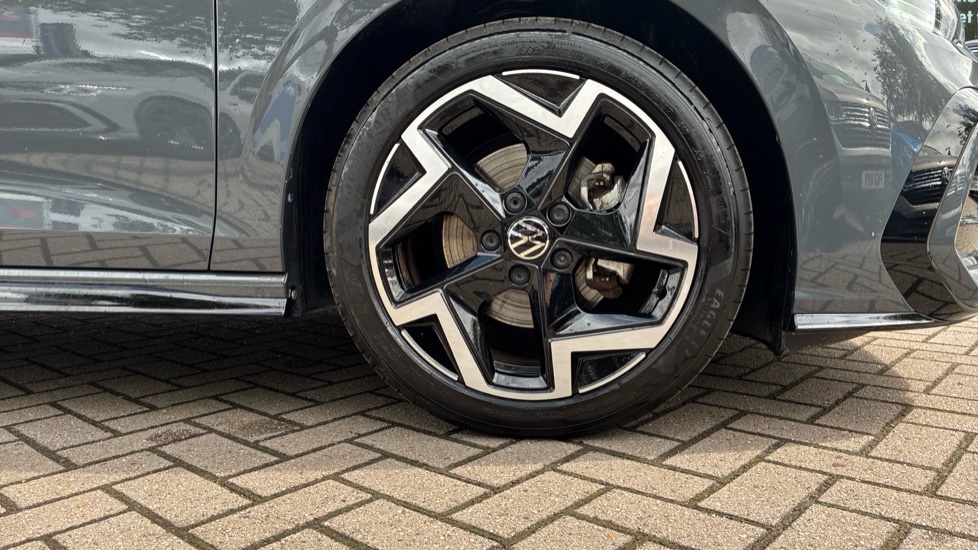 Volkswagen Golf 1.5 TSI 150 R-Line 5dr Petrol Hatchback - Image 5