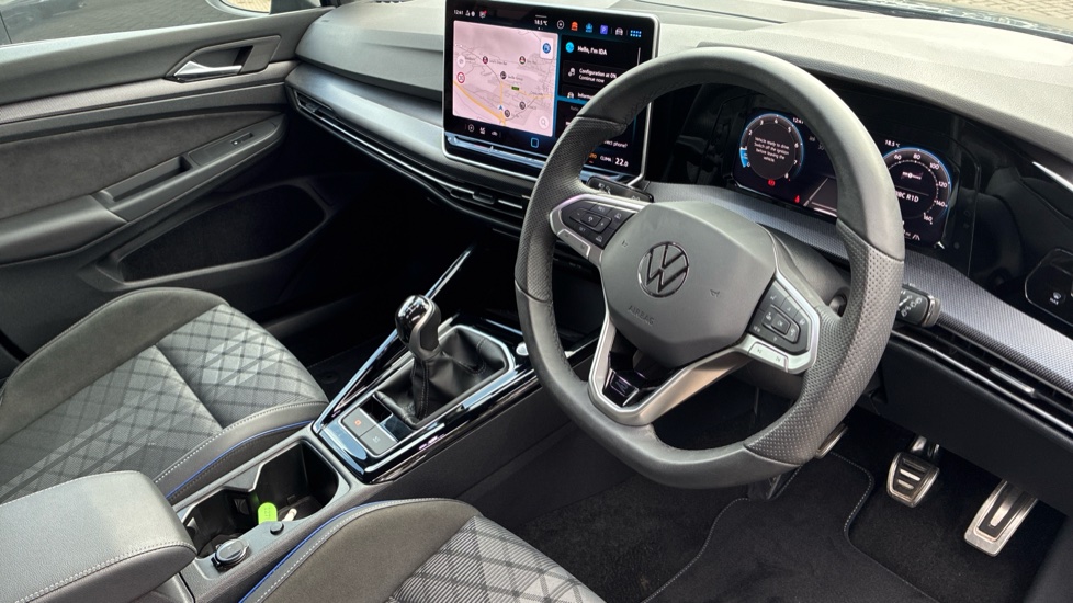 Volkswagen Golf 1.5 TSI 150 R-Line 5dr Petrol Hatchback - Image 6