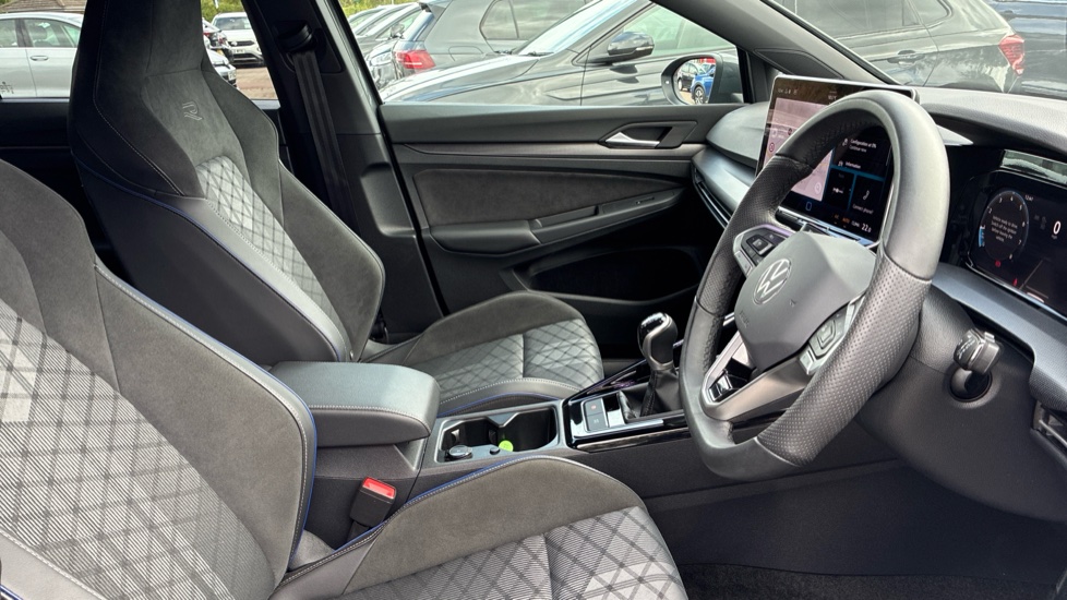 Volkswagen Golf 1.5 TSI 150 R-Line 5dr Petrol Hatchback - Image 15