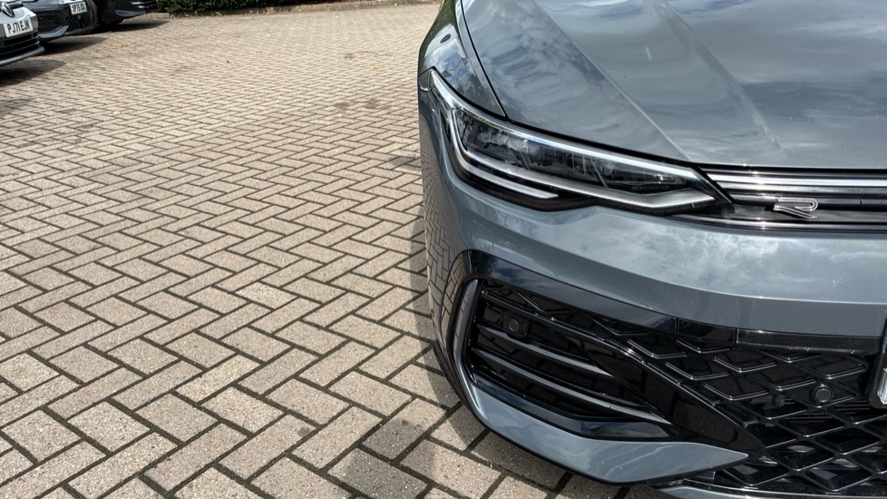 Volkswagen Golf 1.5 TSI 150 R-Line 5dr Petrol Hatchback - Image 40