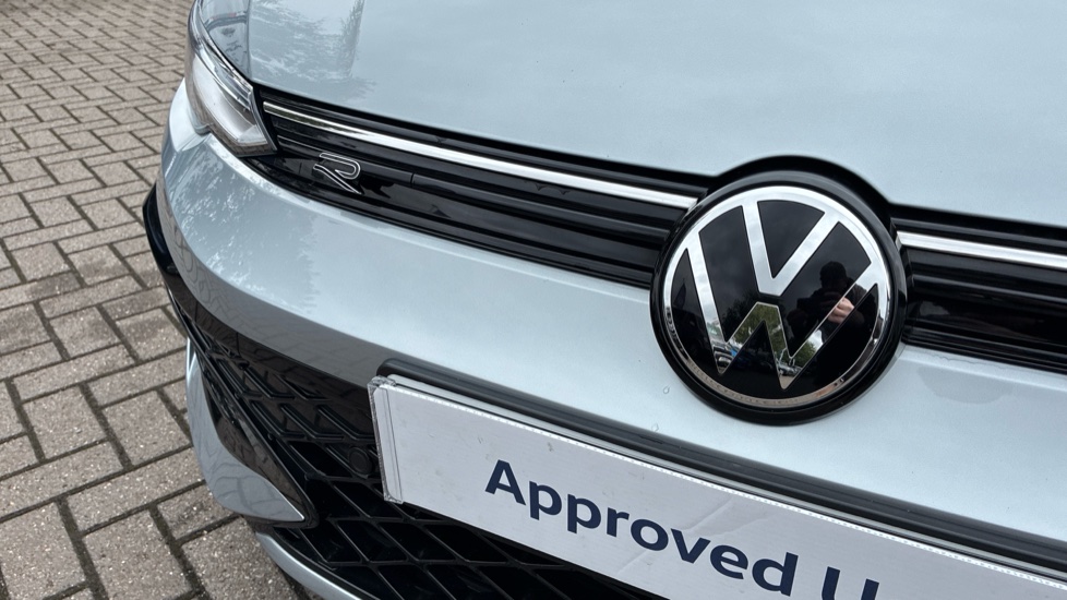 Volkswagen Golf 1.5 TSI 150 R-Line 5dr Petrol Hatchback - Image 37