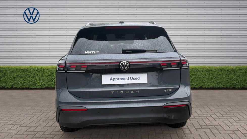 Volkswagen Tiguan 1.5 eTSI 150 Match 5dr DSG Petrol Estate - Image 8