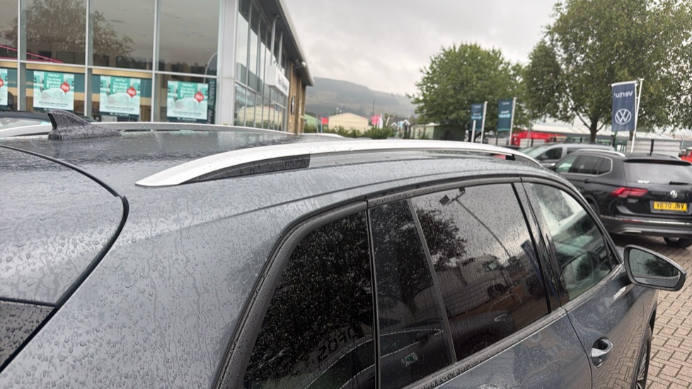 Volkswagen Tiguan 1.5 eTSI 150 Match 5dr DSG Petrol Estate - Image 24