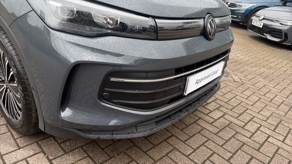 Volkswagen Tiguan 1.5 eTSI 150 Match 5dr DSG Petrol Estate - Image 27