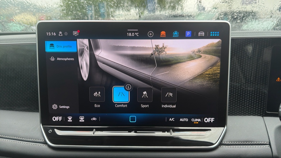 Volkswagen Tiguan 1.5 eTSI 150 Match 5dr DSG Petrol Estate - Image 37