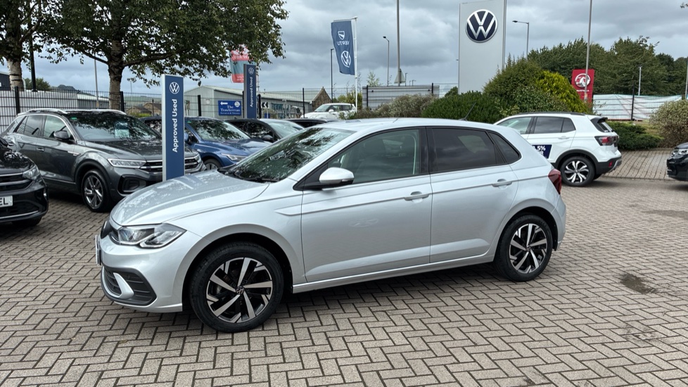 Volkswagen Polo 1.0 TSI Match 5dr Petrol Hatchback - Image 45