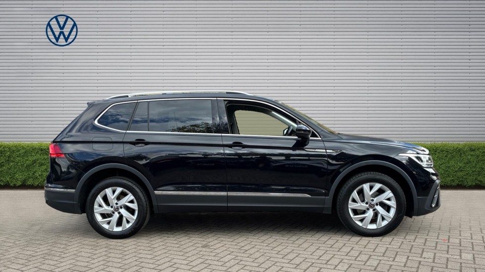 Volkswagen Tiguan Allspace 1.5 TSI Life 5dr DSG Petrol Estate - Image 4