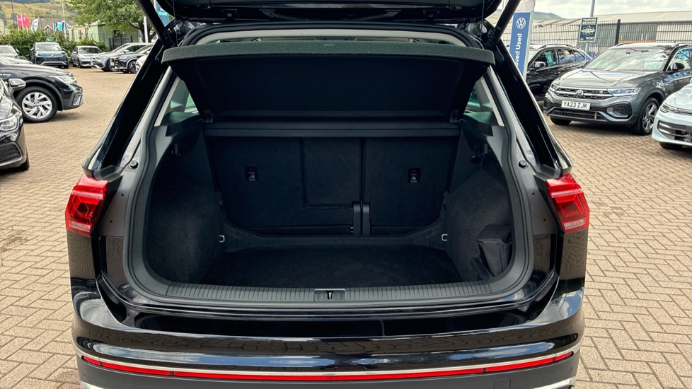 Volkswagen Tiguan 1.5 TSI 150 Elegance 5dr DSG Petrol Estate - Image 20