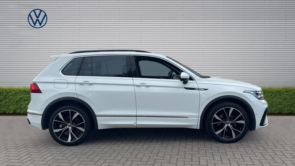 Volkswagen Tiguan 1.5 TSI 150 R-Line 5dr DSG Petrol Estate - Image 4