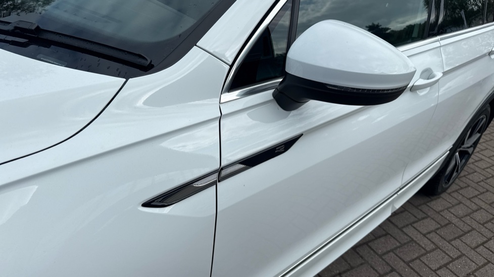 Volkswagen Tiguan 1.5 TSI 150 R-Line 5dr DSG Petrol Estate - Image 23