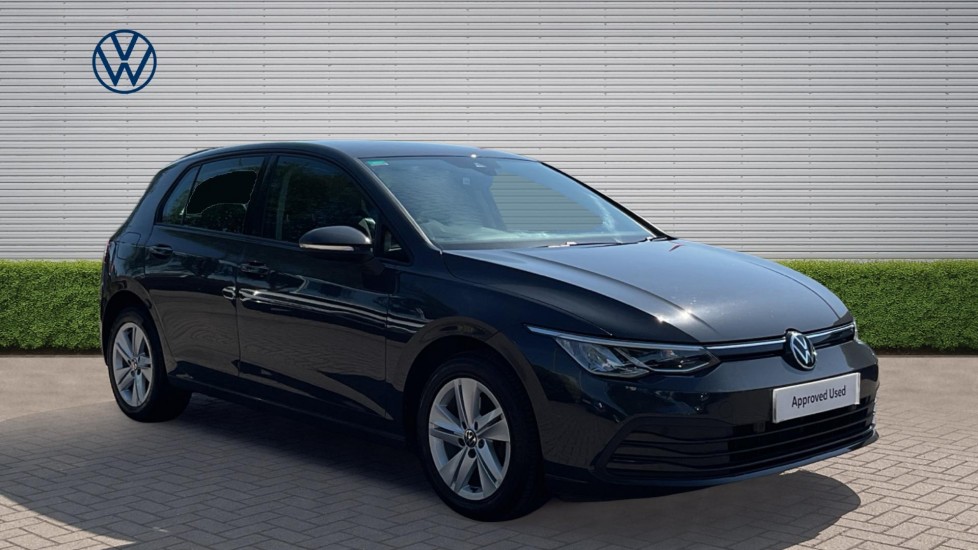 Volkswagen Golf 1.5 TSI Life 5dr Petrol Hatchback - Image 1