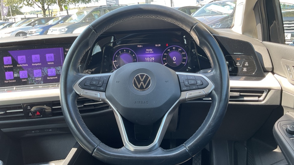 Volkswagen Golf 1.5 TSI Life 5dr Petrol Hatchback - Image 10