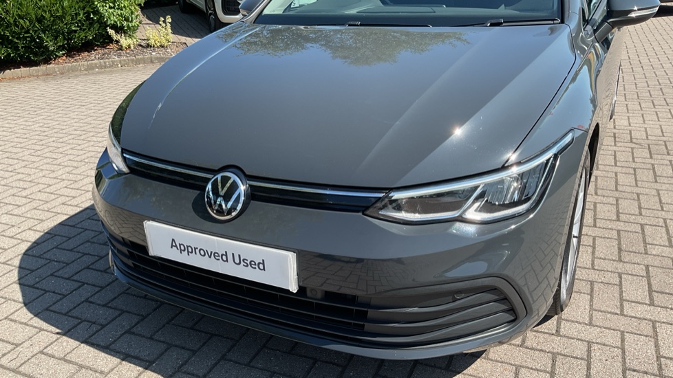 Volkswagen Golf 1.5 TSI Life 5dr Petrol Hatchback - Image 36