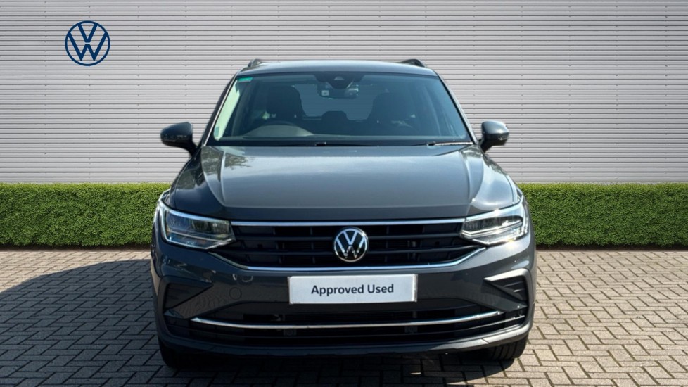 Volkswagen Tiguan 1.5 TSI 150 Life 5dr Petrol Estate - Image 7
