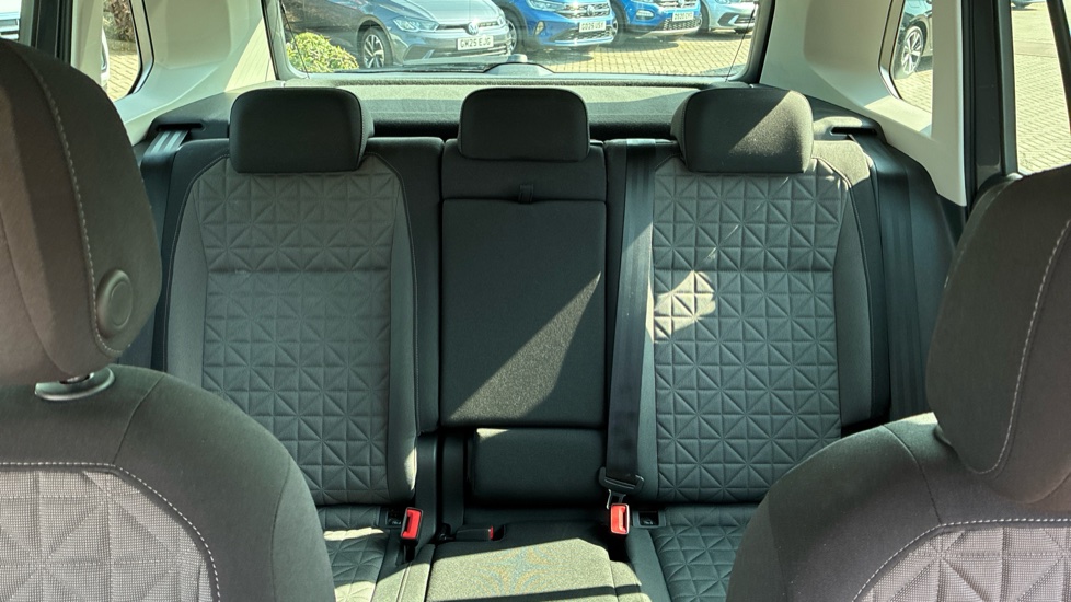 Volkswagen Tiguan 1.5 TSI 150 Life 5dr Petrol Estate - Image 16