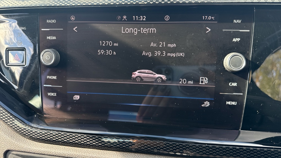 Volkswagen Taigo 1.0 TSI 110 Life 5dr Petrol Hatchback - Image 32