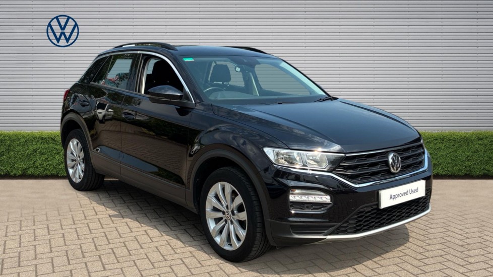 Volkswagen T-Roc 1.5 TSI EVO SE 5dr DSG Petrol Hatchback - Image 1