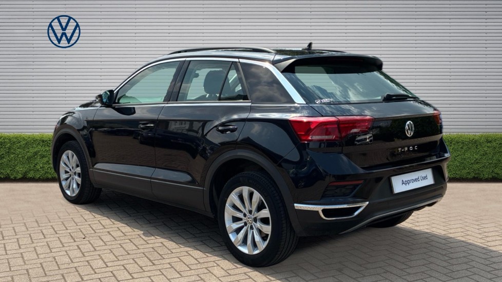 Volkswagen T-Roc 1.5 TSI EVO SE 5dr DSG Petrol Hatchback - Image 3