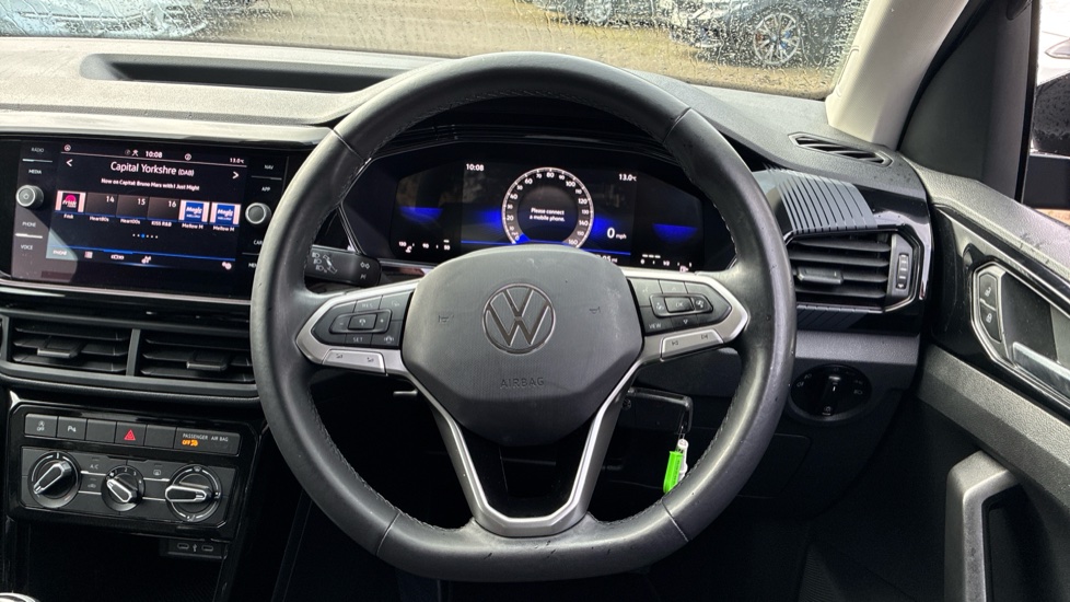 Volkswagen T-Cross 1.0 TSI Black Edition 5dr Petrol Estate - Image 10
