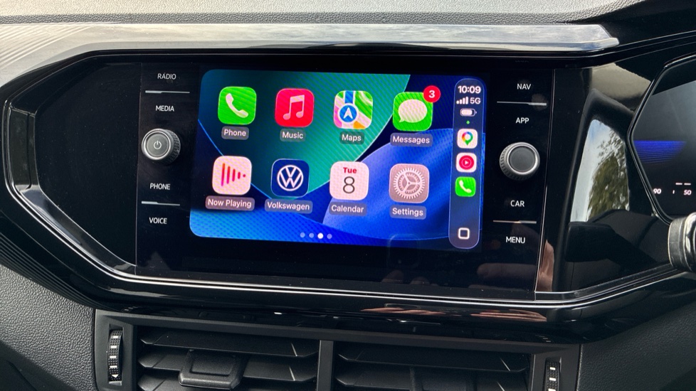 Volkswagen T-Cross 1.0 TSI Black Edition 5dr Petrol Estate - Image 32