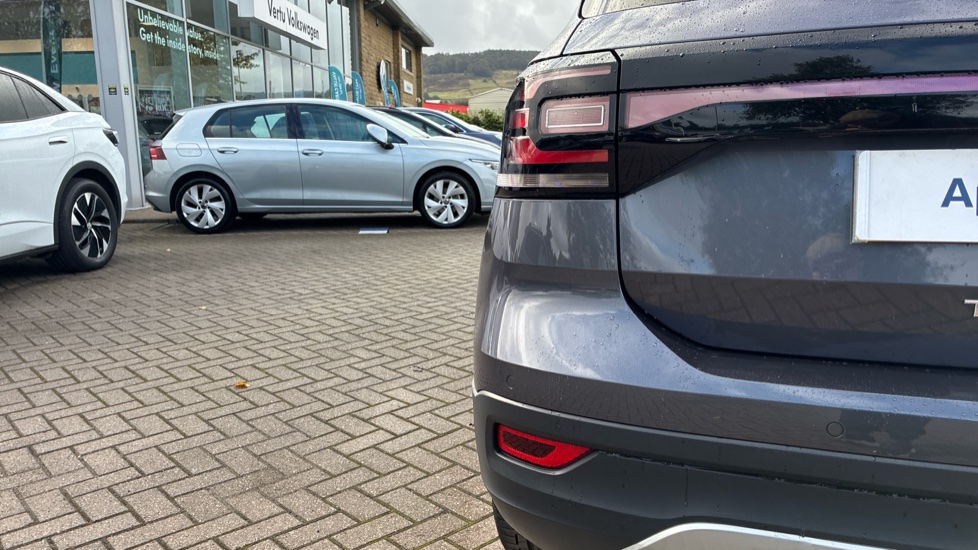 Volkswagen T-Cross 1.0 TSI Black Edition 5dr Petrol Estate - Image 38