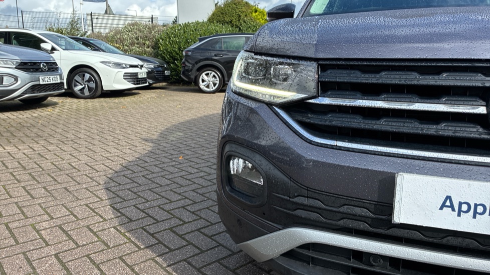 Volkswagen T-Cross 1.0 TSI Black Edition 5dr Petrol Estate - Image 43