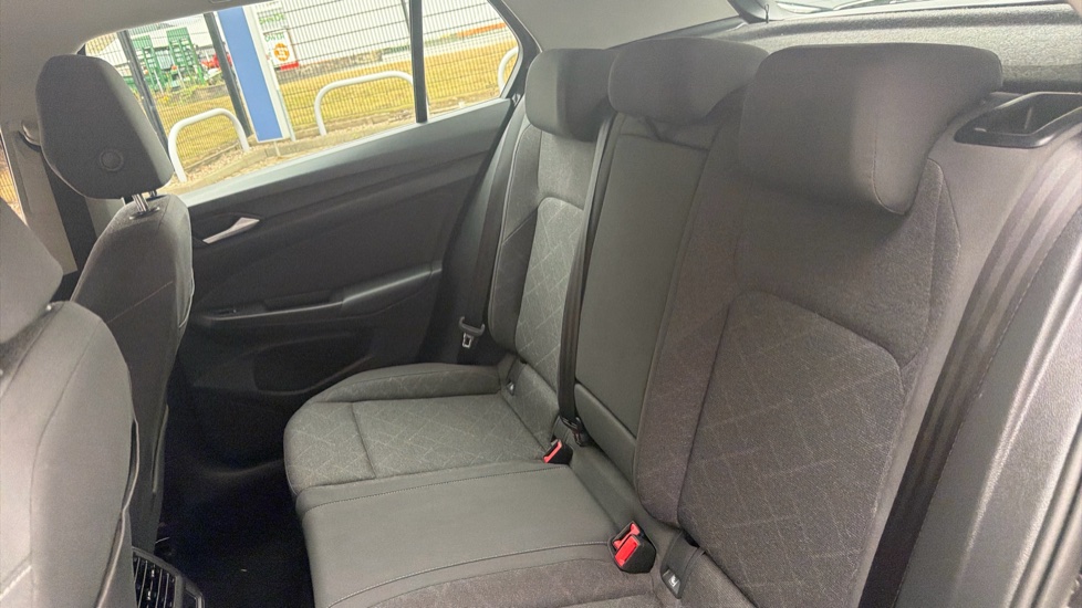 Volkswagen Golf 1.0 TSI Life 5dr Petrol Hatchback - Image 16