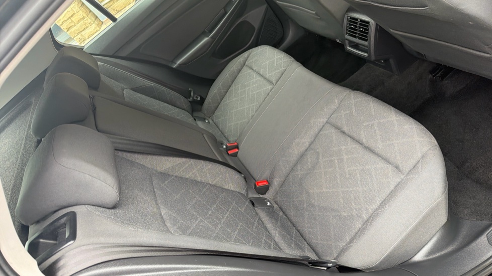 Volkswagen Golf 1.0 TSI Life 5dr Petrol Hatchback - Image 30