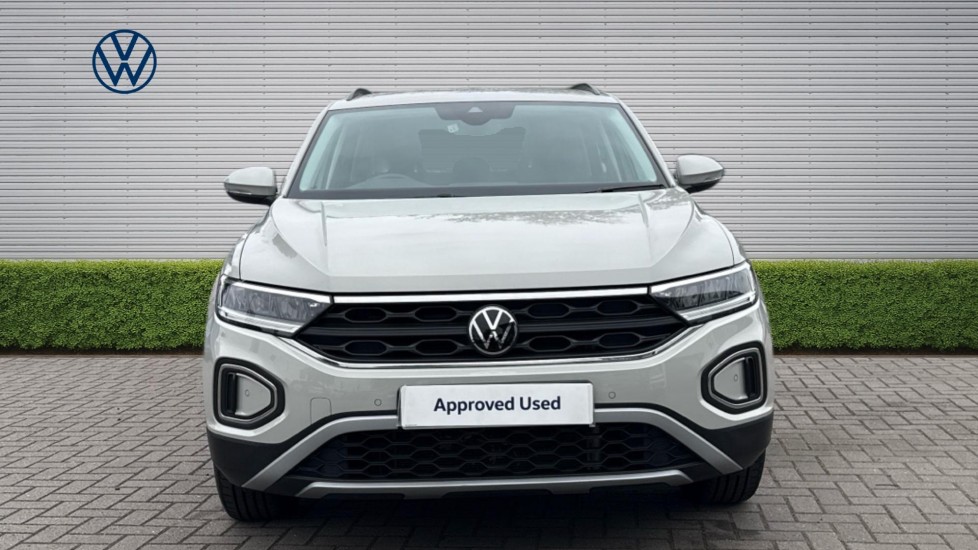 Volkswagen T-Roc 1.0 TSI Life 5dr Petrol Hatchback - Image 7