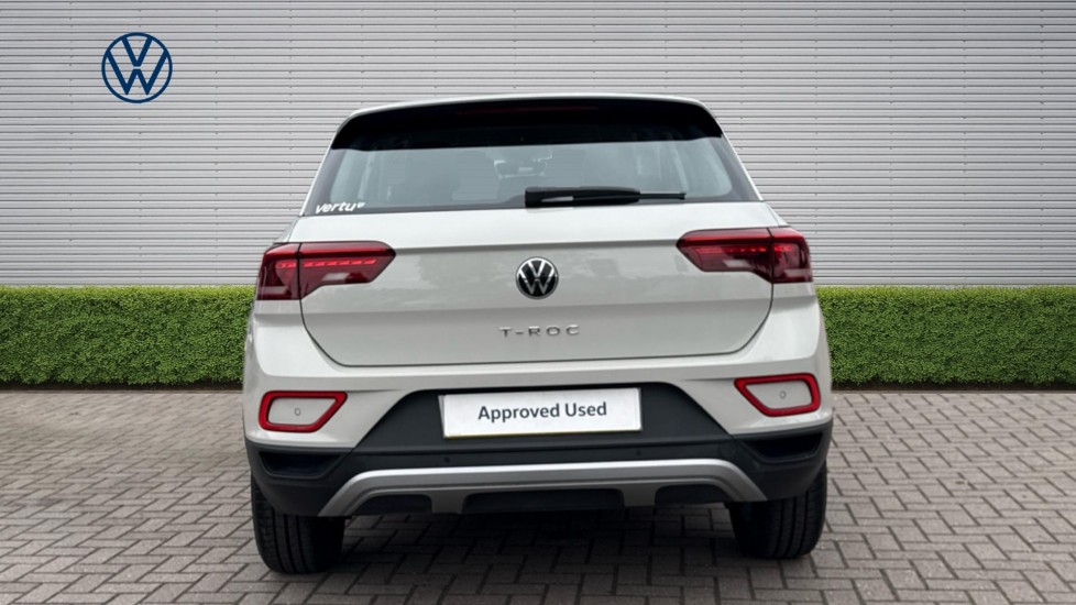 Volkswagen T-Roc 1.0 TSI Life 5dr Petrol Hatchback - Image 8
