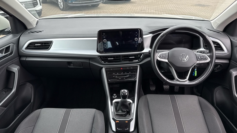 Volkswagen T-Roc 1.0 TSI Life 5dr Petrol Hatchback - Image 9