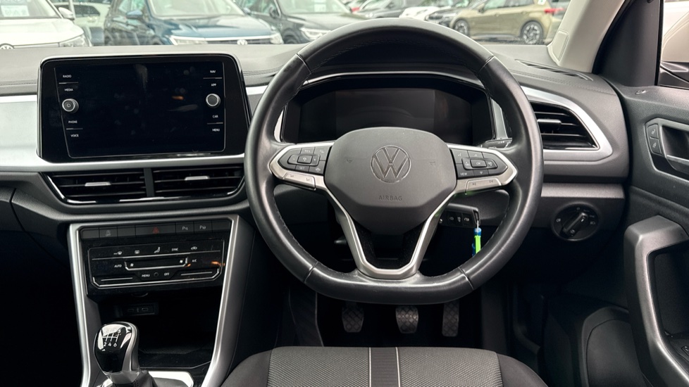 Volkswagen T-Roc 1.0 TSI Life 5dr Petrol Hatchback - Image 10
