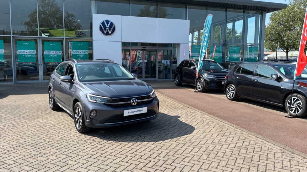Volkswagen Taigo 1.0 TSI 110 Life 5dr DSG Petrol Hatchback - Image 45