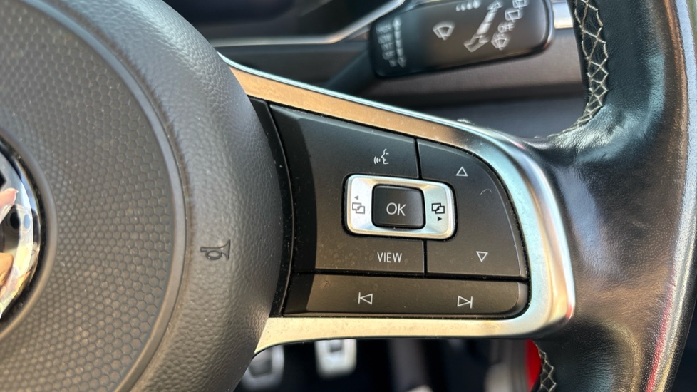 Volkswagen T-Roc 1.5 TSI EVO R-Line 5dr Petrol Hatchback - Image 18