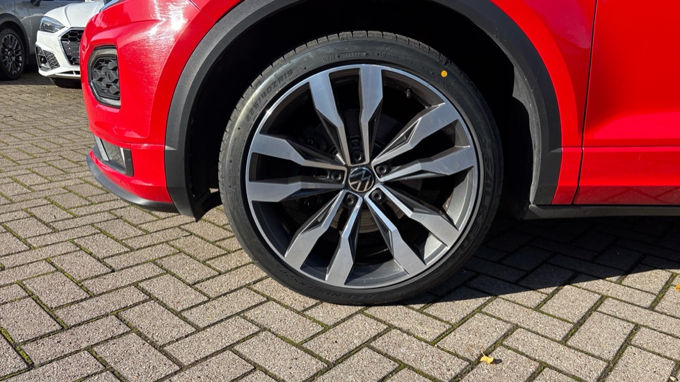 Volkswagen T-Roc 1.5 TSI EVO R-Line 5dr Petrol Hatchback - Image 28
