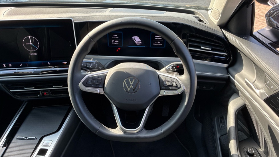 Volkswagen Passat 1.5 TSI eHybrid Elegance 5dr DSG Estate - Image 10