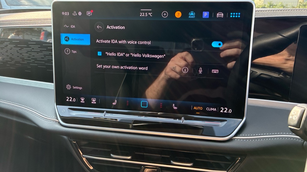 Volkswagen Passat 1.5 TSI eHybrid Elegance 5dr DSG Estate - Image 32