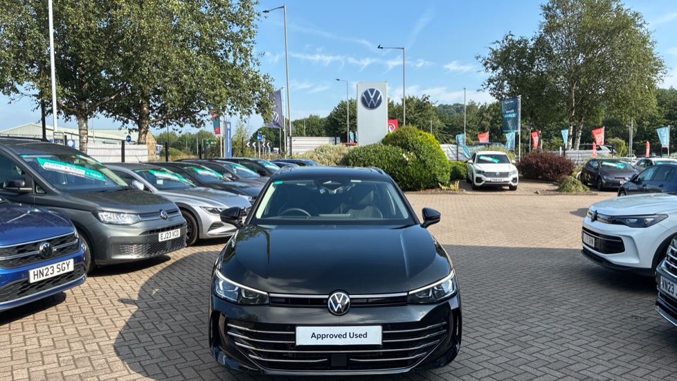 Volkswagen Passat 1.5 TSI eHybrid Elegance 5dr DSG Estate - Image 45