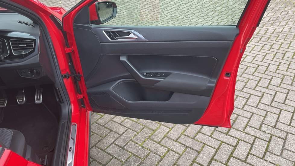 Volkswagen Polo 1.0 TSI 115 R-Line 5dr Petrol Hatchback - Image 15