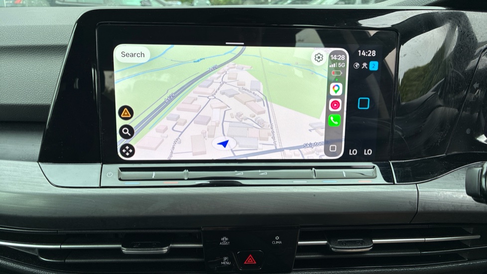 Volkswagen Golf 1.5 eTSI Style 5dr DSG Petrol Hatchback - Image 33