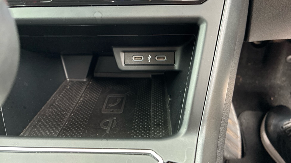 Volkswagen Taigo 1.5 TSI 150 R-Line 5dr DSG Petrol Hatchback - Image 34