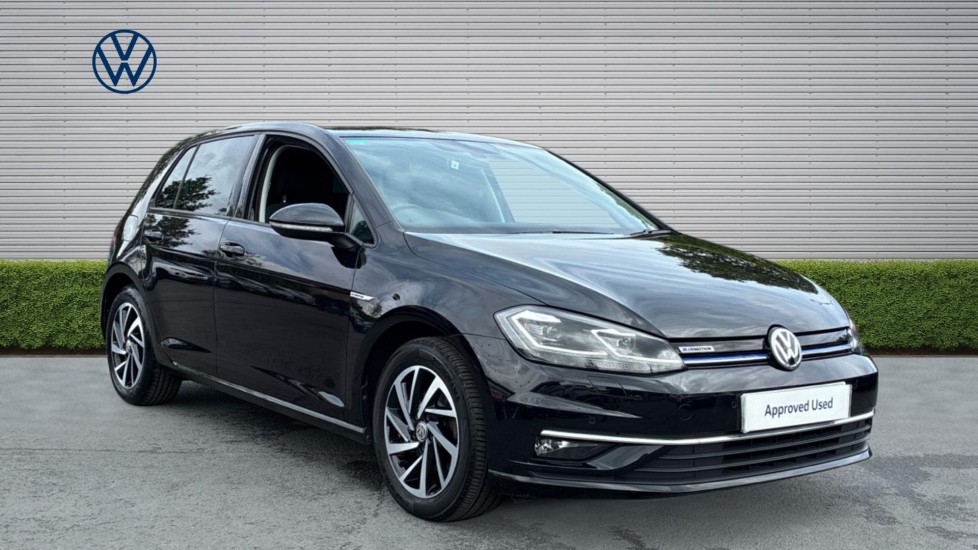 Volkswagen Golf 1.5 TSI EVO Match Edition 5dr Petrol Hatchback - Image 1